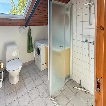 Semesterbostad 2 Bedroom Pet Friendly In *